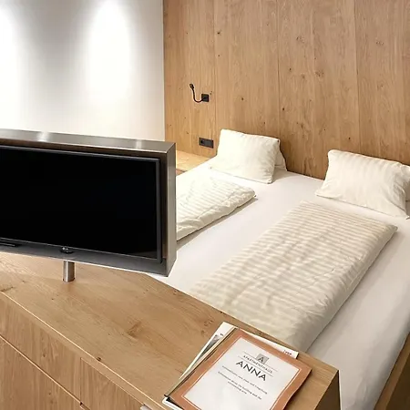 Apartmenthaus Anna Mit Self-check-in Und 24h Support Aparthotel